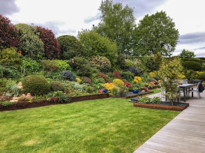 Entretien régulier ou ponctuel pour un jardin toujours impeccable.